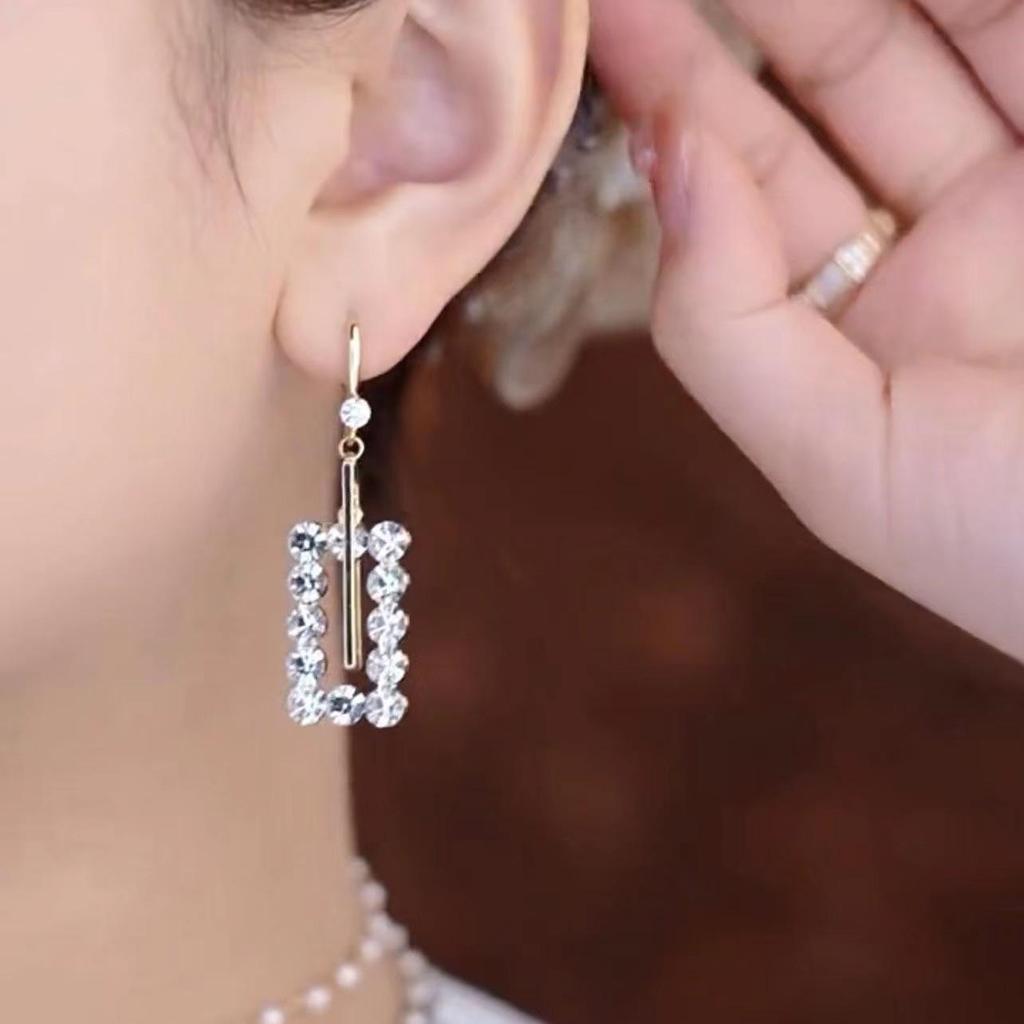 Stylish Geometric Diamond Rectangle Earrings for Women