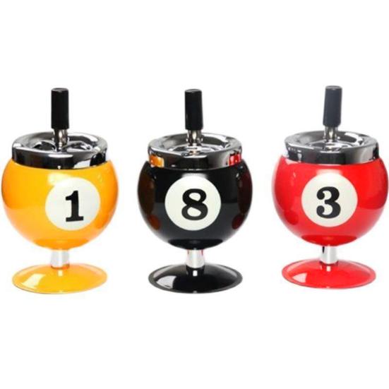 Ash Case Large Windproof Heat Resistant Three Bayonets with Lid Fashion Pool Billiard Ball Design Ashtray Ornament for Bar