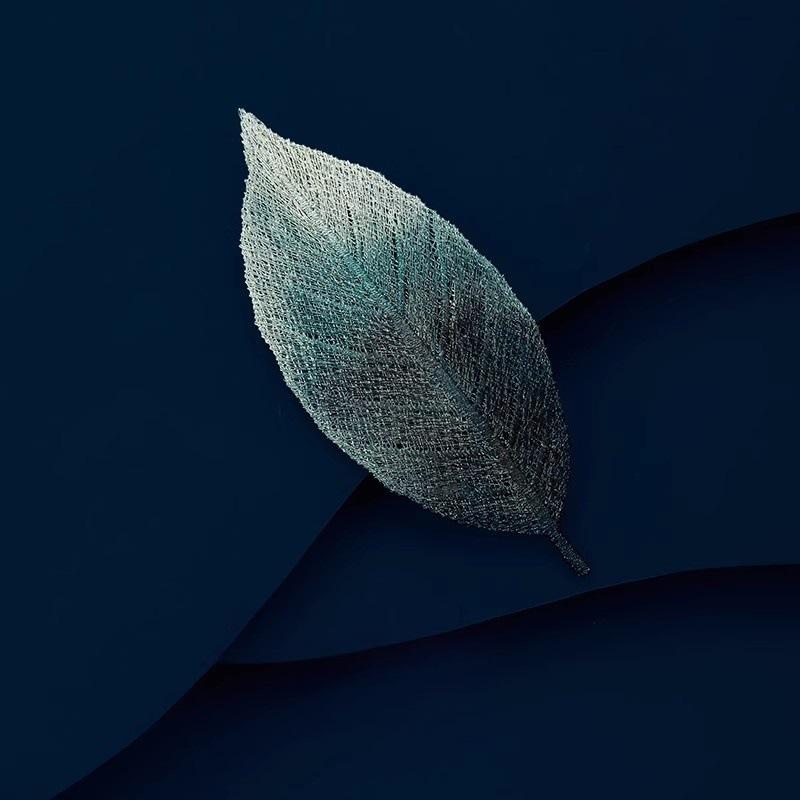 The Gradient Leaf Hairpin, with Its Girlish Embroidered Side Clip, Exudes A Unique and High-end Vibe
