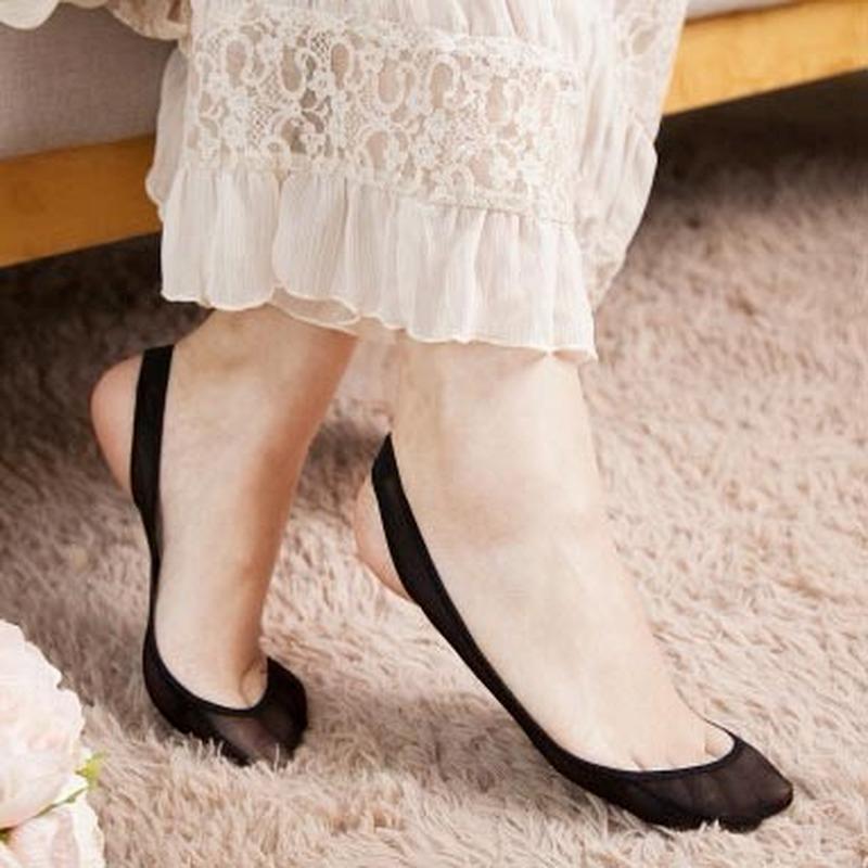 Women's Boat Socks Ice Silk Summer Thin Silicone Non-slip High Heels Socks Short Ultra-shallow Invisible Socks