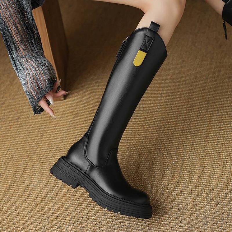 Korean version of round head leather Martin boots women's medium heel large size women's boots new square heel round head high boots autumn 