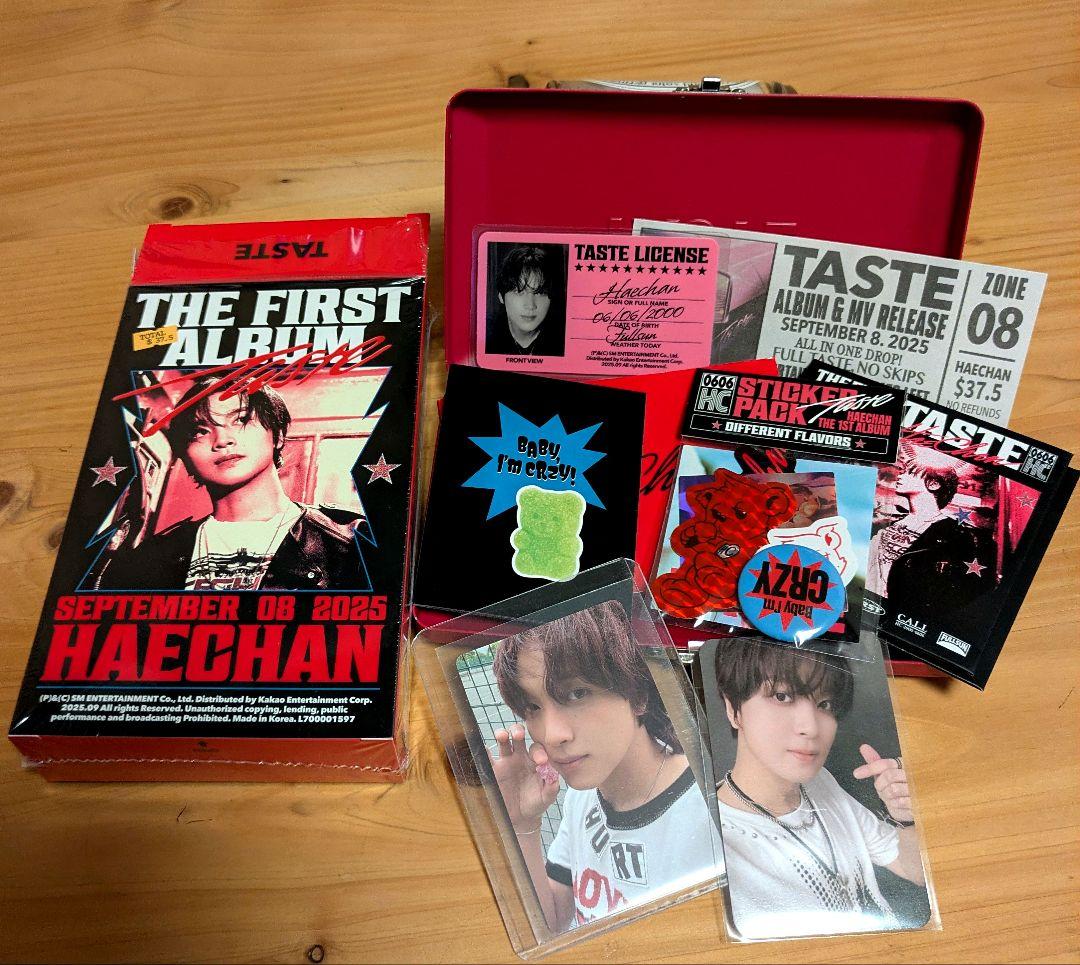 

[Б/В] Haechan NCT 1-й АЛЬБОМ TASTE Версія в металевій коробці