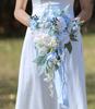 Bouquets de mariage bleus en cascade pour la mariée Bouquet de mariée cascade en soie fait à la main pour la décoration de cérémonie de mariage rustique