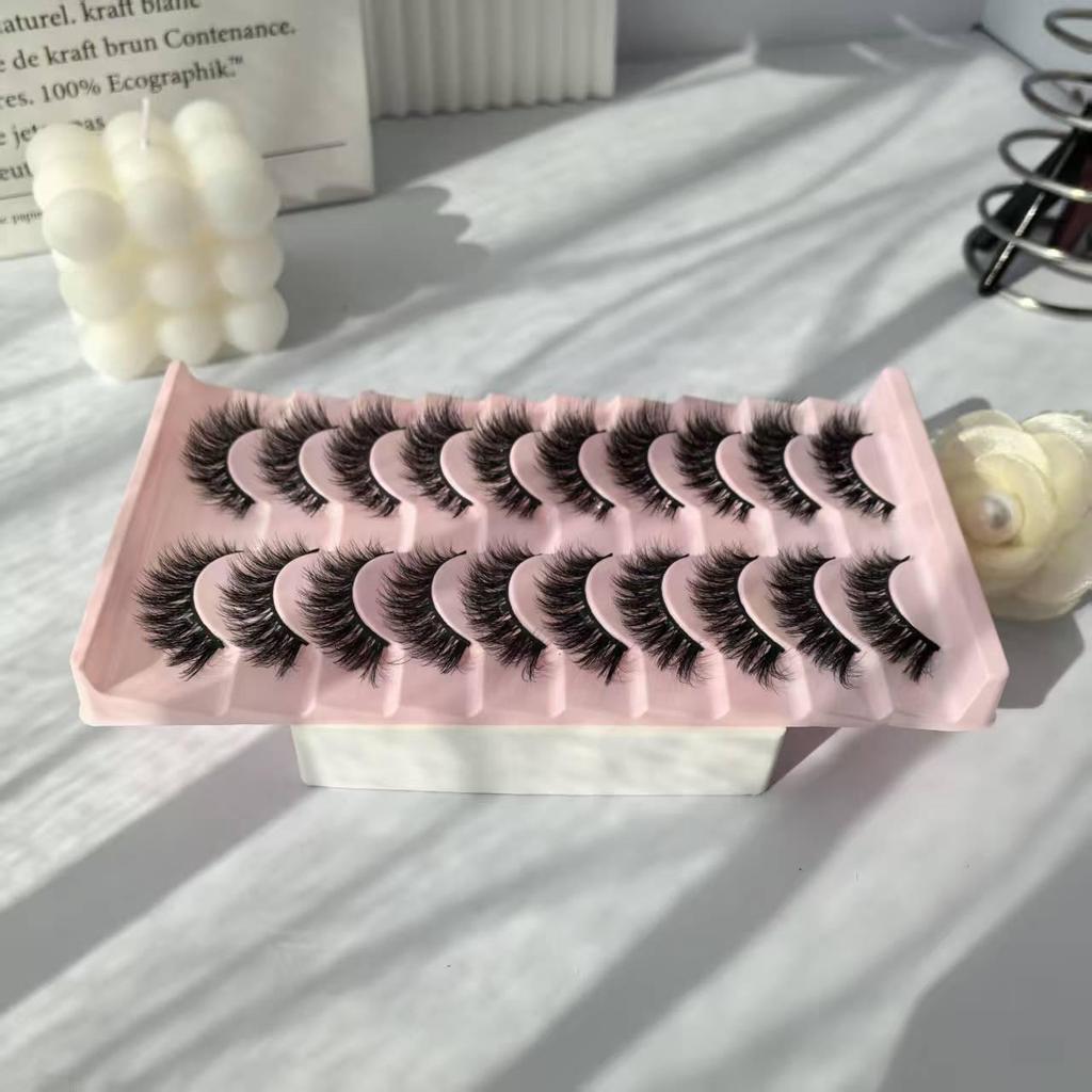 Balení 10 párů: Přírodní husté kadeřavé umělé řasy v evropském a americkém stylu.