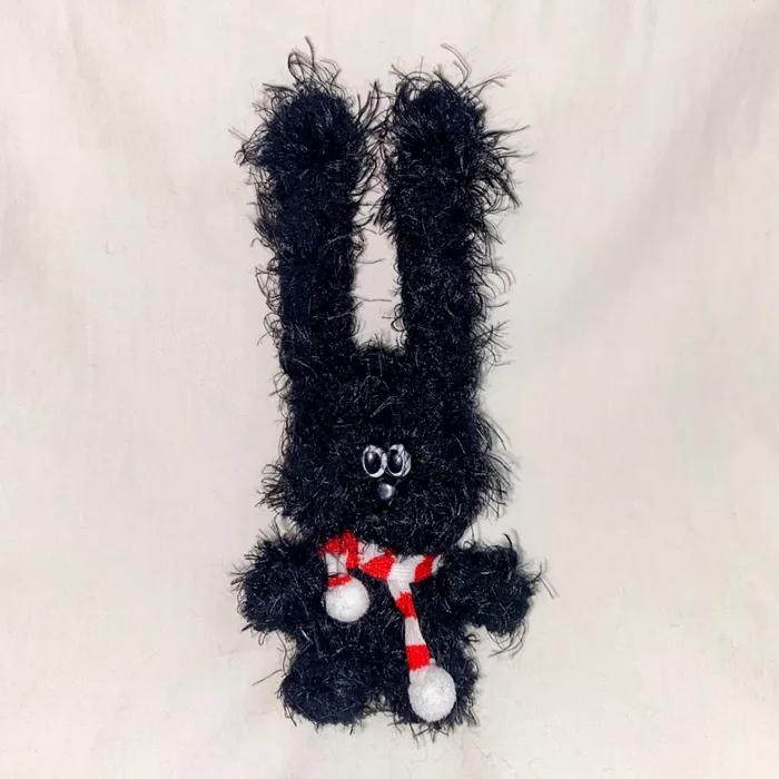 Year-end Gift Christmas Holiday_wiggly black rabbit keyring