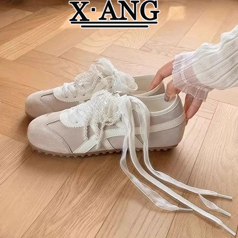 

Cowhide version inner height-increasing moral training shoes women s soft-soled ballet shoes 2025 summer new breathable casual Forrest Gump shoes 40
