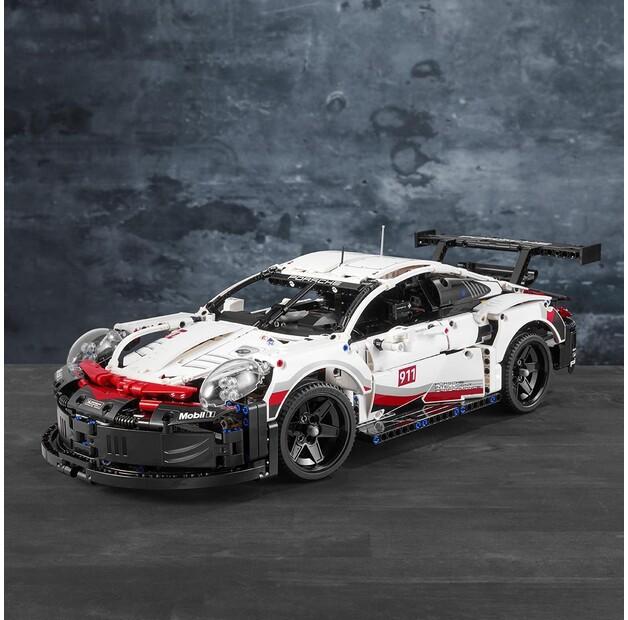 LEGO Technic 42096 Porsche 911 RSR