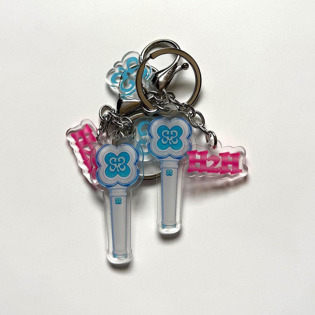 Hearts2Hearts Xin Mei Light-Up Keychain Pendant