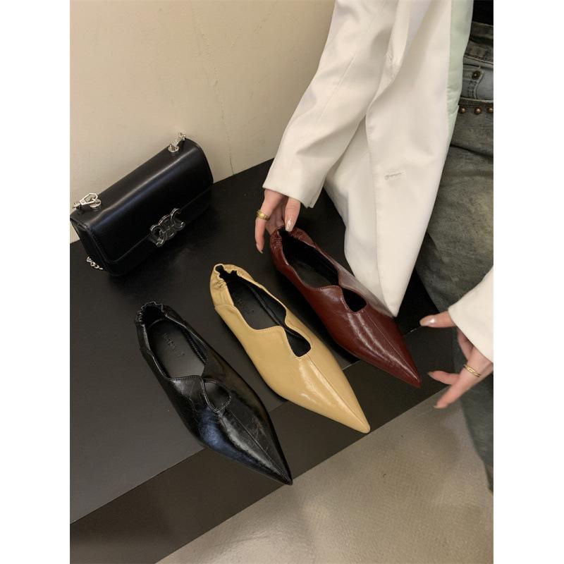 2025 spring and autumn new fashion versatile fashion simple flat-bottomed ladyshoes women pointed soft leather soft sole one pedal