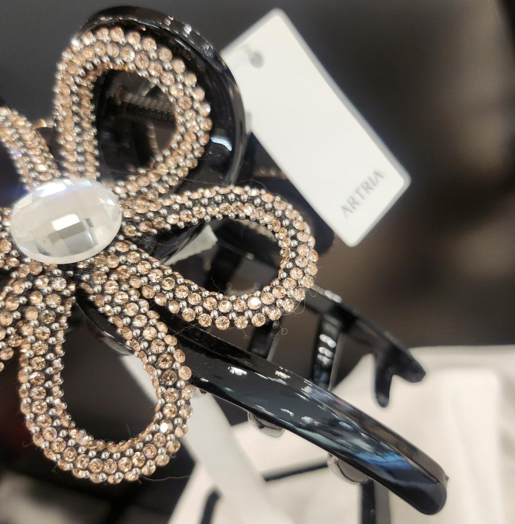 Atria Flower Cubic Wire Large Size Clip P TKSHPFR0021BKF