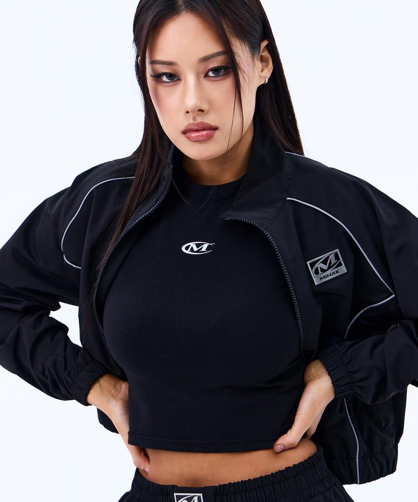 Mihak Metal Plate Piping Crop Warm-Up Jacket (Black)