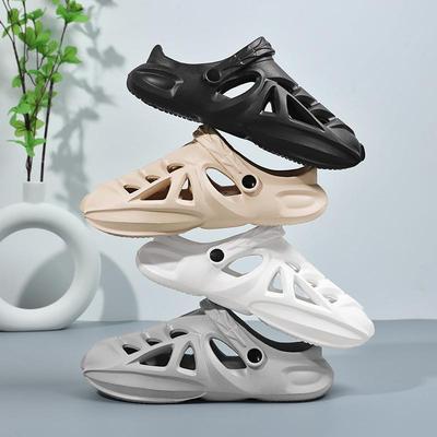 New Men's Hole Shoes, Summer Shit-feeling Bag Head Slippers, Casual Sports Sandals, Non-slip Beach Shoes