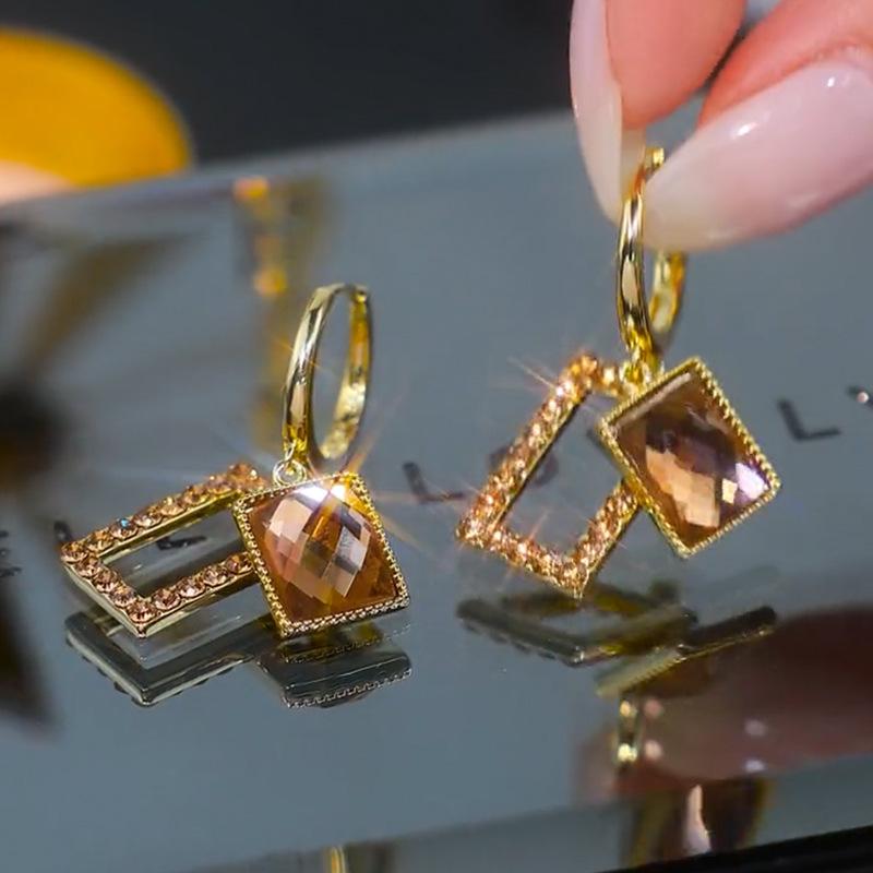 New Exquisite Geometric Brown Zircon Earrings for Women Fashionable Personalized Daily Accessories Party Jewelry Birthday Gifts