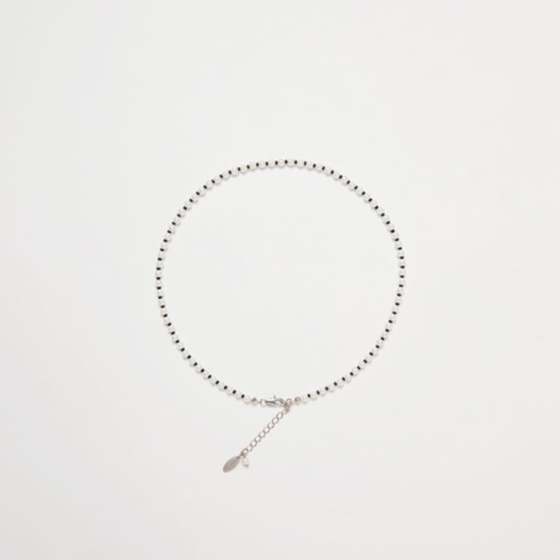 DEFINE OTHER LILY Pearl Necklace (Black&White)