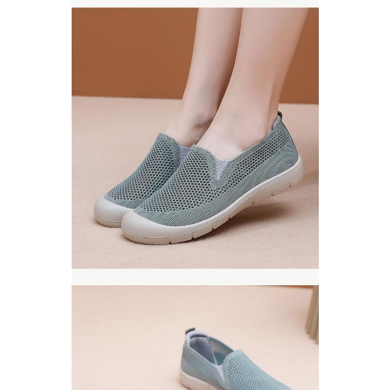 Summer New Openwork Women's Shoes Breathable Casual One-foot Mom Shoes Lightweight and Comfortable Mesh Middle-aged and Elderly Slip-ons