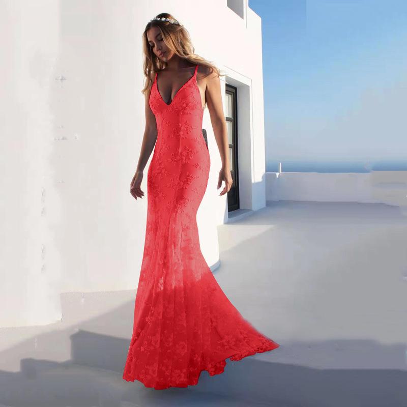 2025 Sexy V-Neck White Spaghetti Strap Evening Gown