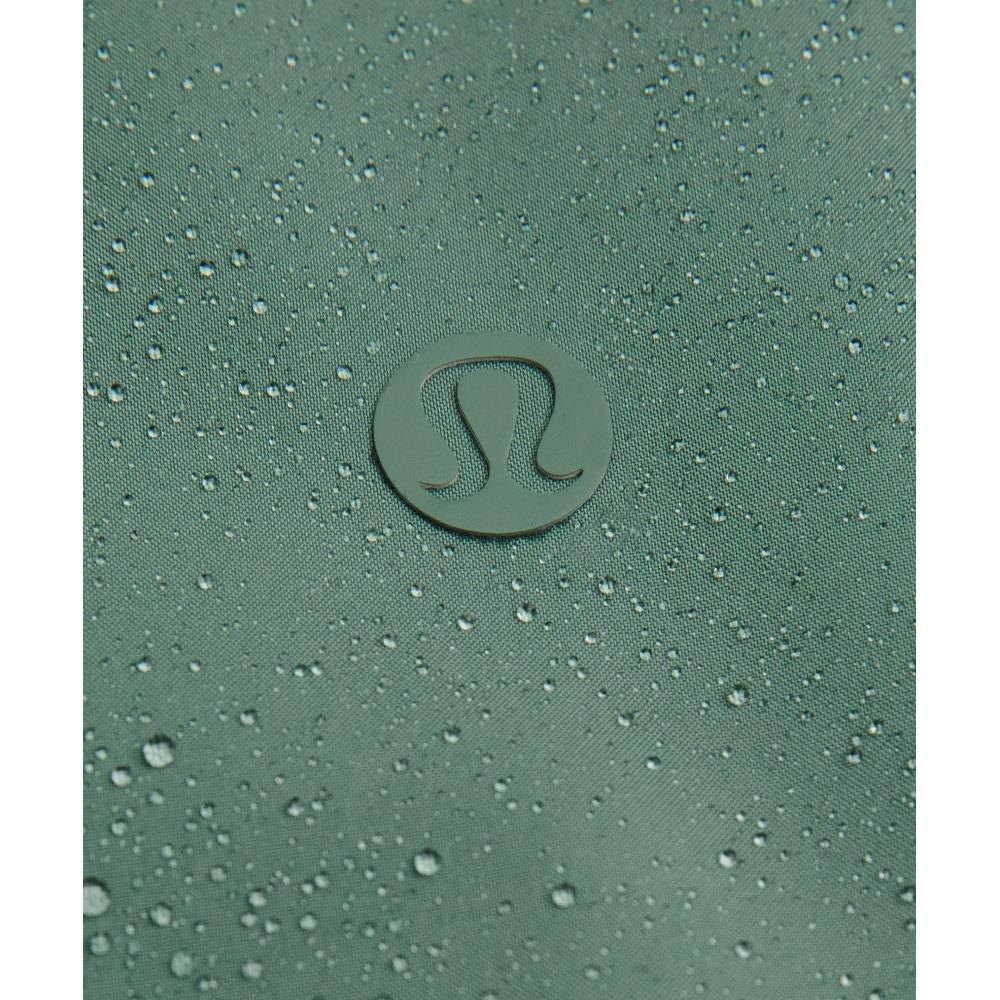 Lululemon Rain Rebel Jacket Medium Forest