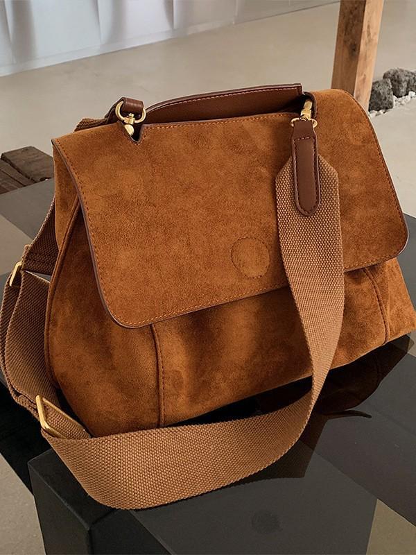 2025 Trendy Retro Brown Velvet Crossbody Bag - Women's Large Capacity Autumn/Winter Shoulder Bag