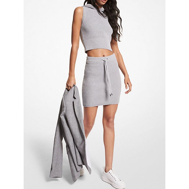 Only Pure Original Single 1700 on Sale Knitted Hip Skirt Elegant Commuter Pleated Skirt Slimming Tube Top Long dress Set