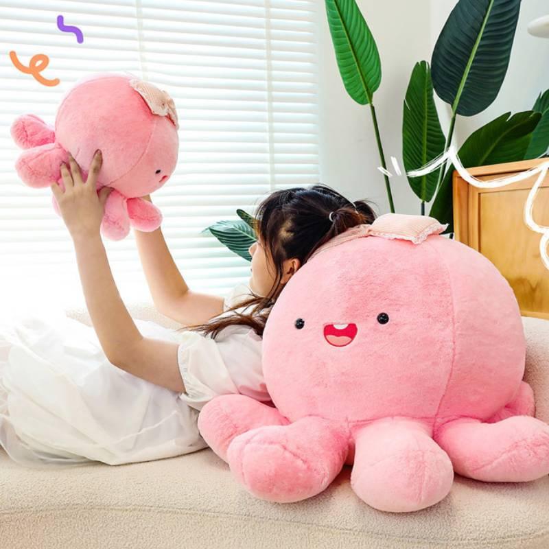 Cute And Adorable Octopus Plush Toy For Window Display And Pillow Decoration Wholesale