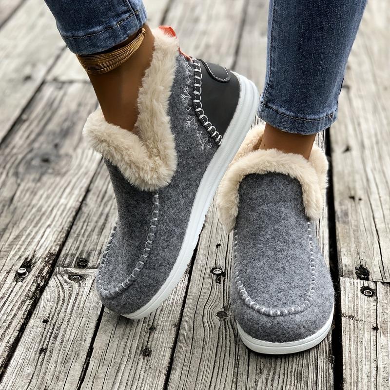 Women's Winter Furry Slip-Resistant Platform Sneakers/Boots - Thick Platform Height Increase