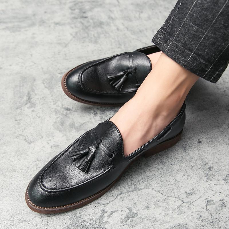 Classic Men's Dress Shoes Office Leather Shoes For Men Tassel Social Casual Business Shoes Men Loafers