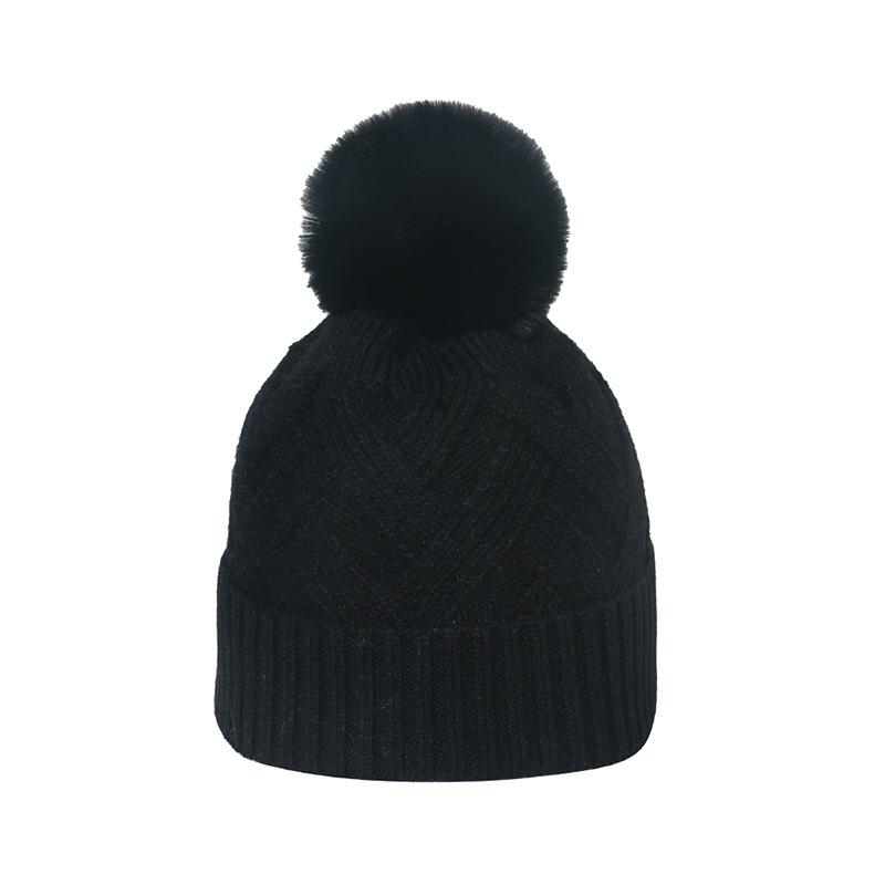 Autumn and winter new trend versatile hairball wool hat braid line plaid knitted hat women's wholesale