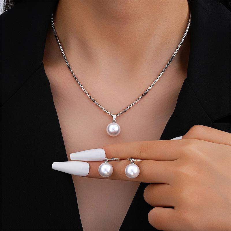 3 Pcs Minimalist Round Imitation Pearl Earring Necklace for Women Vintage Elegant Box Chain Necklace Wedding Jewelry Set Gift