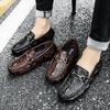 2024 Autumn New Fashion Trend Bean Shoes Flat Low Top British Style Men's Leather Shoes