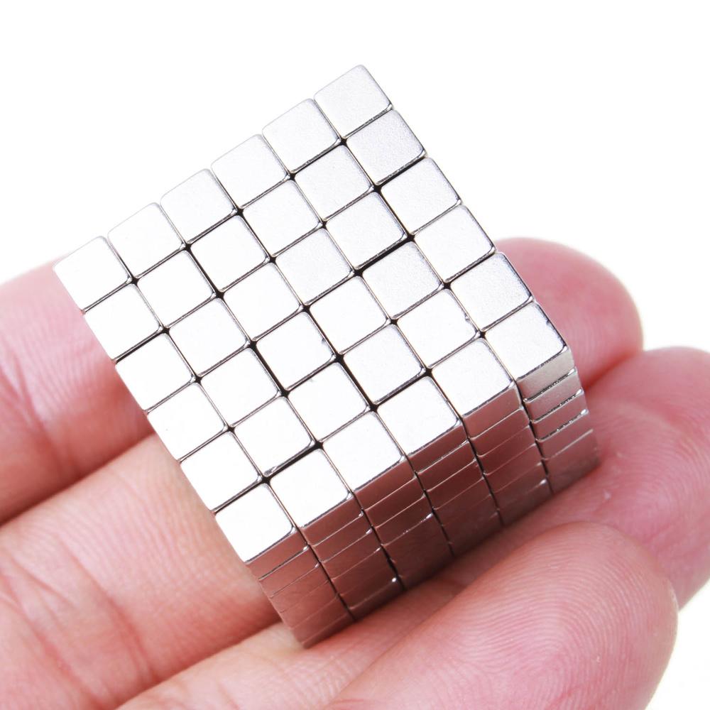 

4mm 216pcs Magnetic Square 3D Puzzle Magic Cube Toy Silver Color