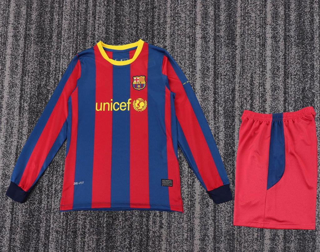 Kinder Vintage Langarm Fußballtrikot: Brasilien, Manchester United, Real Madrid & Barcelona Designs