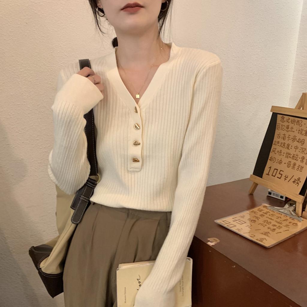 Spring and Autumn Unique Fashion Slimming V-neck Top Sweater Knitted Bottom Shirt for Women