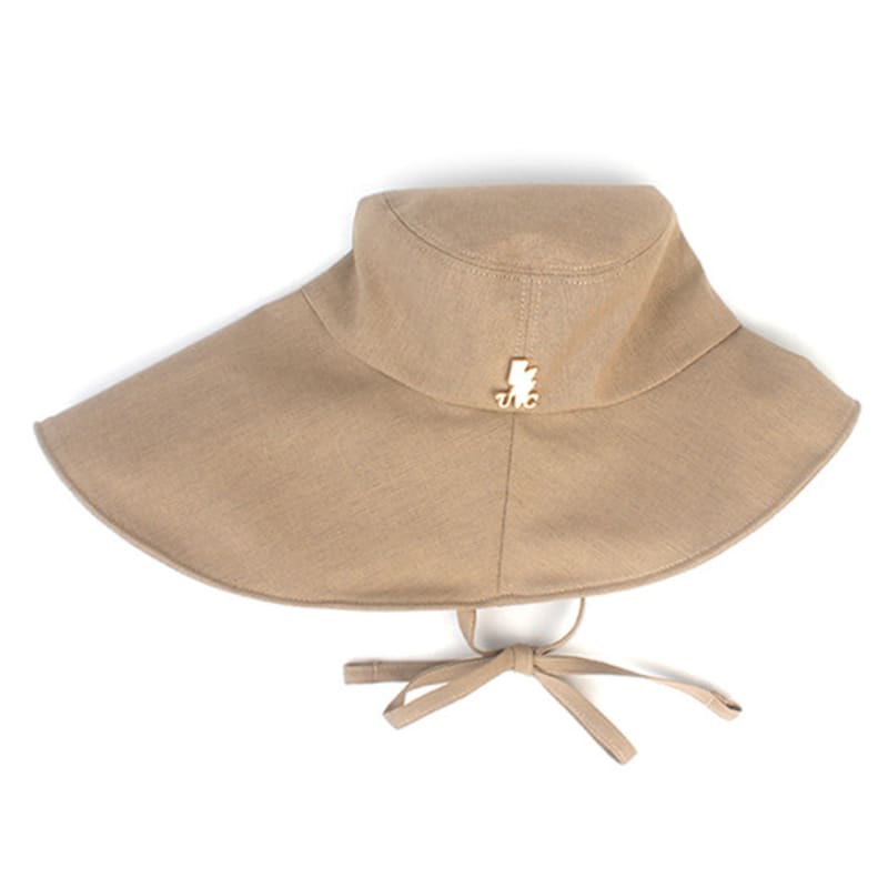 

Универсальная химия Летняя бежевая панама на завязках FREE