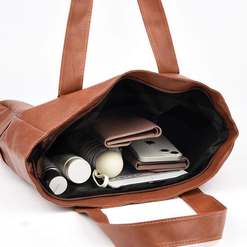 Large-capacity tote bag women's new trendy, fashionable and versatile commuter portable shoulder large bag storage