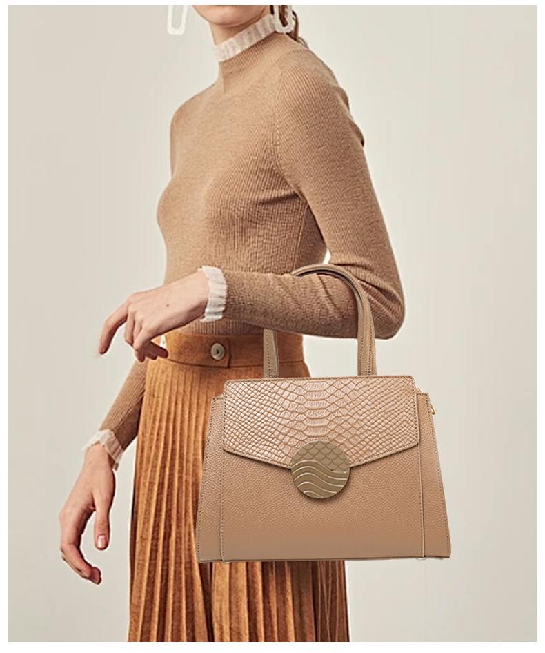 Genuine Leather Women's Large Capacity Summer Handbag - Fashionable Crossbody & Shoulder Bag for Commuting 2025