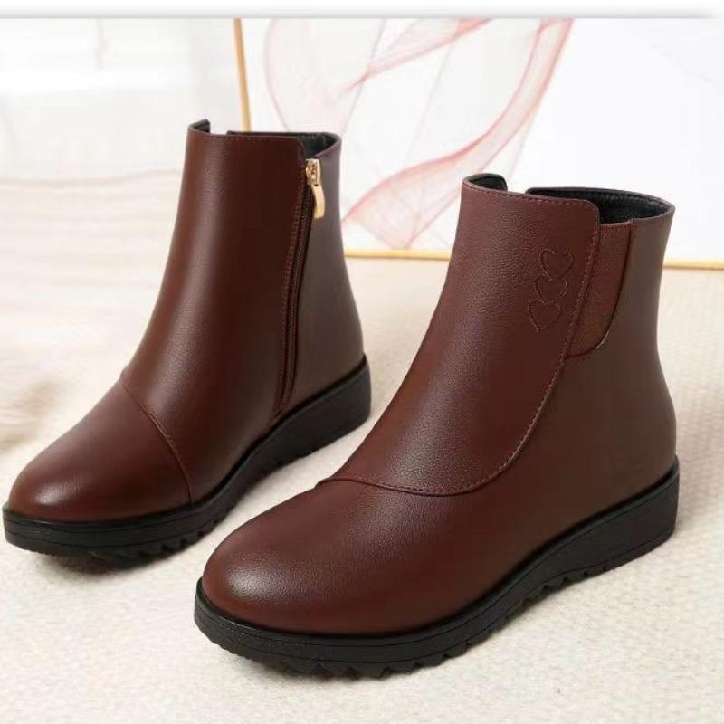Winter new fashion versatile mid-tube fashion boots mother shoes flat-soled velvet thickened warm flat-soled boots
