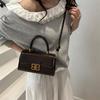 Summer new retro solid color fashion hand carry small square bag women's premium messenger bag texture niche shoulder bag