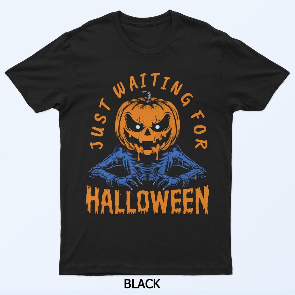 Spooky Pumpkin Just Waiting for Halloween Skeleton Scary T-Shirt
