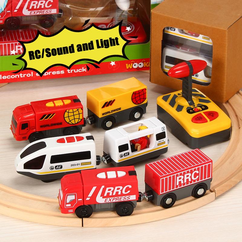 Simulation RC Small Train Cute Sound And Light Train Model Toy Remote Control Train Toy Baby Gift