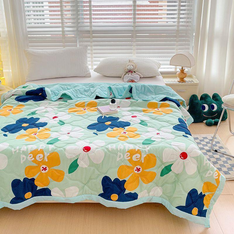 Skin-friendly Summer Cooling Thin Quilt, Printed Quilted Four Seasons Quilt, Soft and Comfortable Summer Thin Quilt, Single Double Hotel Home Bedroom