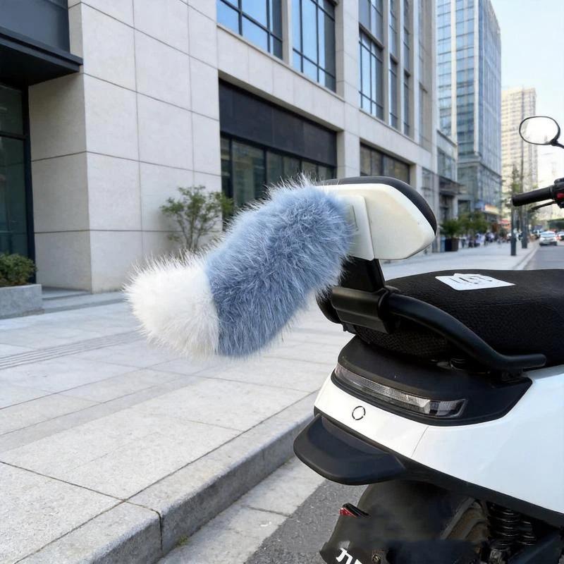 Peluş Tilki Kuyruğu Süsü Statik Ses Kontrollü Hareketli Dekor Kolye Motosiklet Elektrikli Araç Araba Arka Süsü İçin