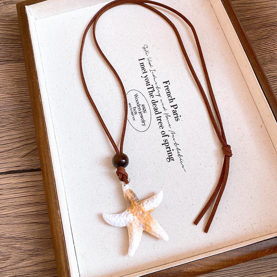 Oceanic Shell Starfish Conch Pendant Necklaces for Women Adjustable Rope Collarbone Chains Necklace Seaside Holiday Jewelry V