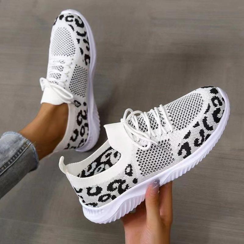 Women's casual sports shoes New leopard print round head lace-up flat bottom comfortable mesh women's shoes