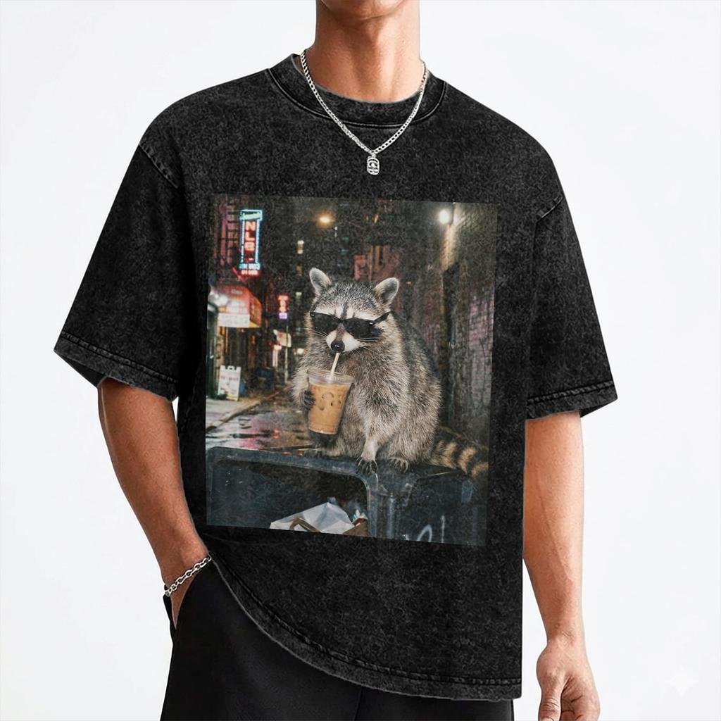 Maglietta Meme Procione Che Beve Caffè Freddo Manica Corta Lavata T-shirt Streetwear Uomo Donna Grafica Stampata T-shirt