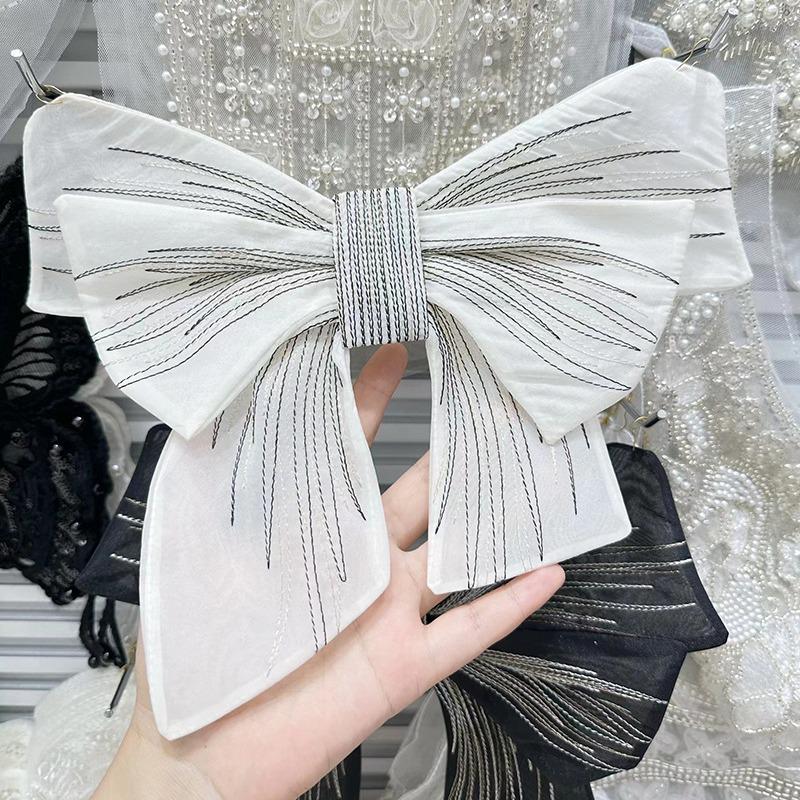 2023 Trendy Two-Tone Embroidered 3D Bow Lace Flower Patch for Women's Clothing