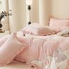 Thickened Warm Milk Velvet Lace Coral Fleece Bedding Set - Autumn/Winter Cozy Anti-Static Design