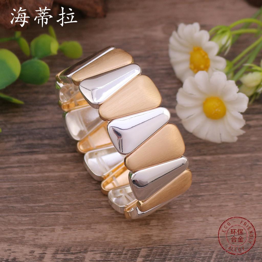 New triangular brushed alloy bracelet, irregular contrasting colors, versatile elastic bracelet for men and women