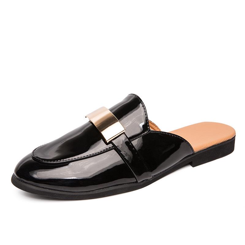 Plus Size Men's Summer Leather Sandals: Shiny, Fashionable, Closed-Toe Casual Slippers