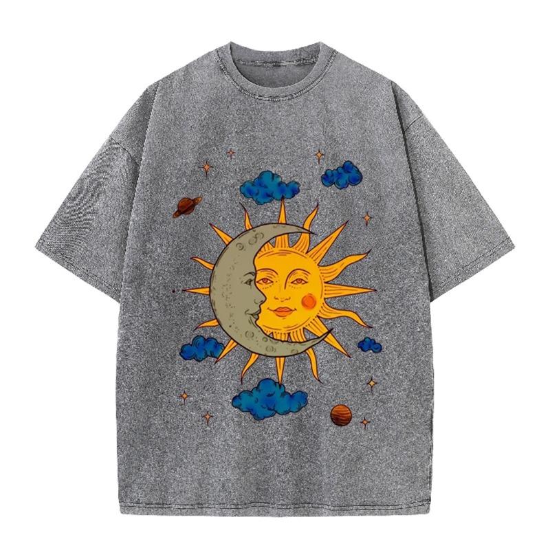 Women's Moon and Sun Printed T-shirt Oversized Short Sleeved Retro Washed Shirt Summer Top