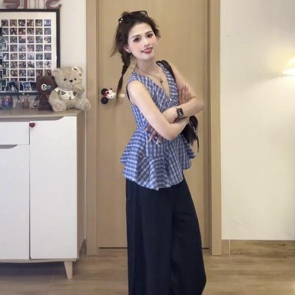 Korean Neck V-neck Sleeveless Sling Vest Women's Summer New Design Waist Temperament Plaid Shirt Top